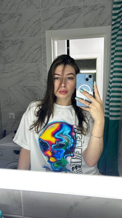 Карина фото 1653